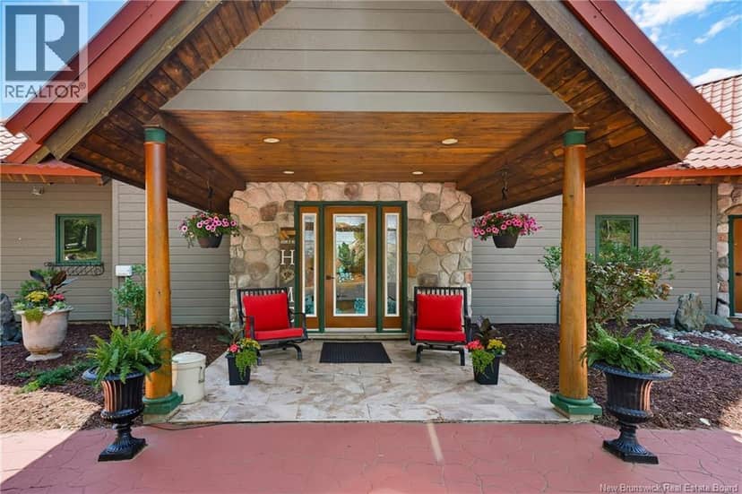 30 Rockcliff Boulevard — photo 11 of 40