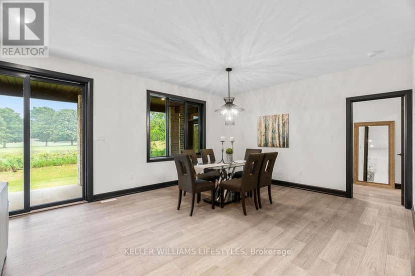 28 Manning Court — photo 22 of 40