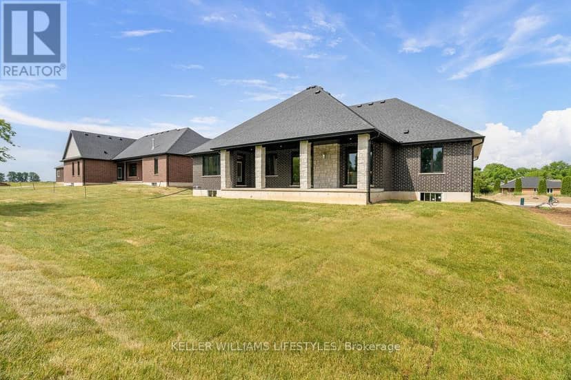28 Manning Court, Lambton Shores, photo 6
