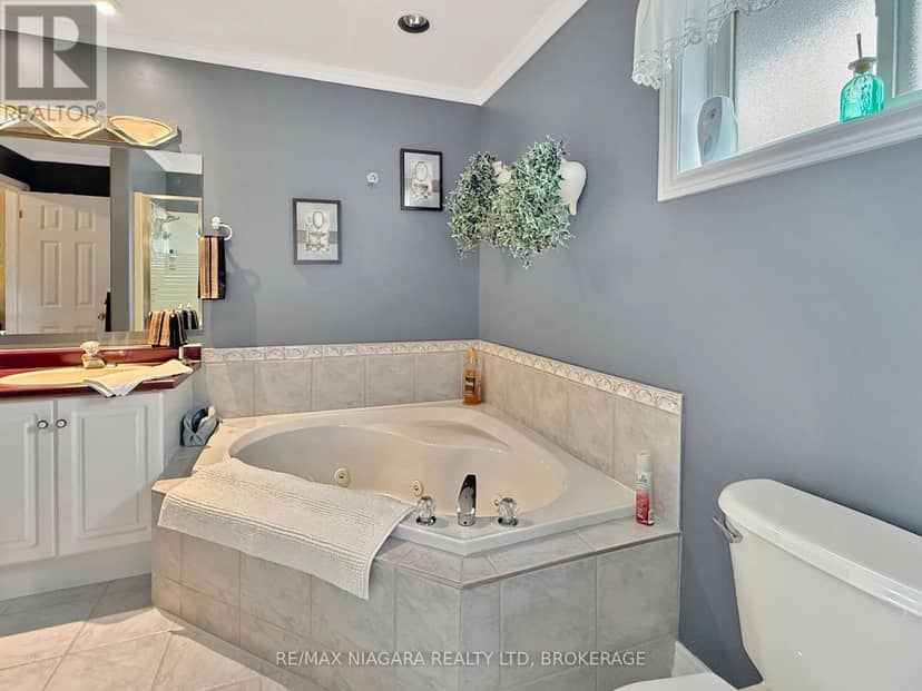 629 Daytona Drive — photo 20 of 34