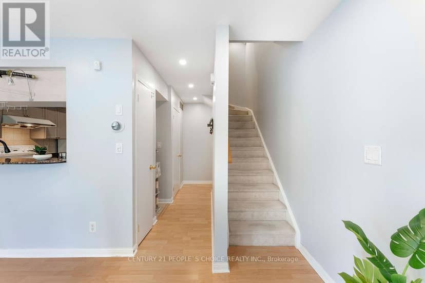 308 - 3 Everson Drive — photo 15 of 40