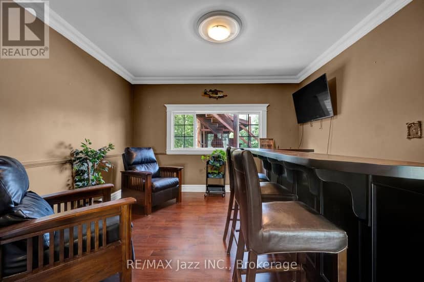 1674 Hooton Drive — photo 34 of 40