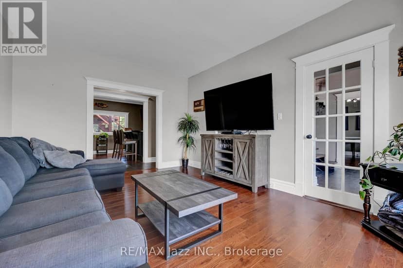 1674 Hooton Drive — photo 33 of 40