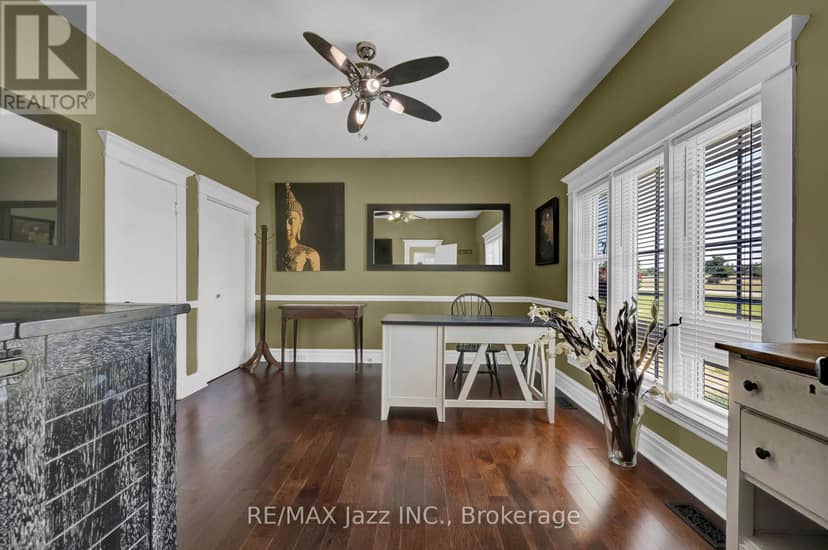 1674 Hooton Drive — photo 35 of 40