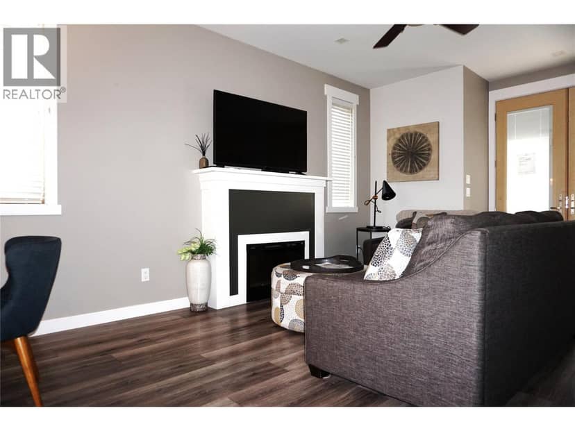 900 BIGHORN Boulevard Unit# 914, Radium Hot Springs, photo 6