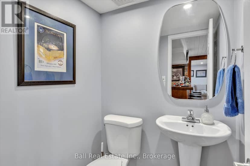 110 Lakeview Drive — photo 39 of 40