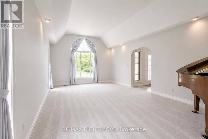 4229 Wilson Point Road N — photo 8 of 40