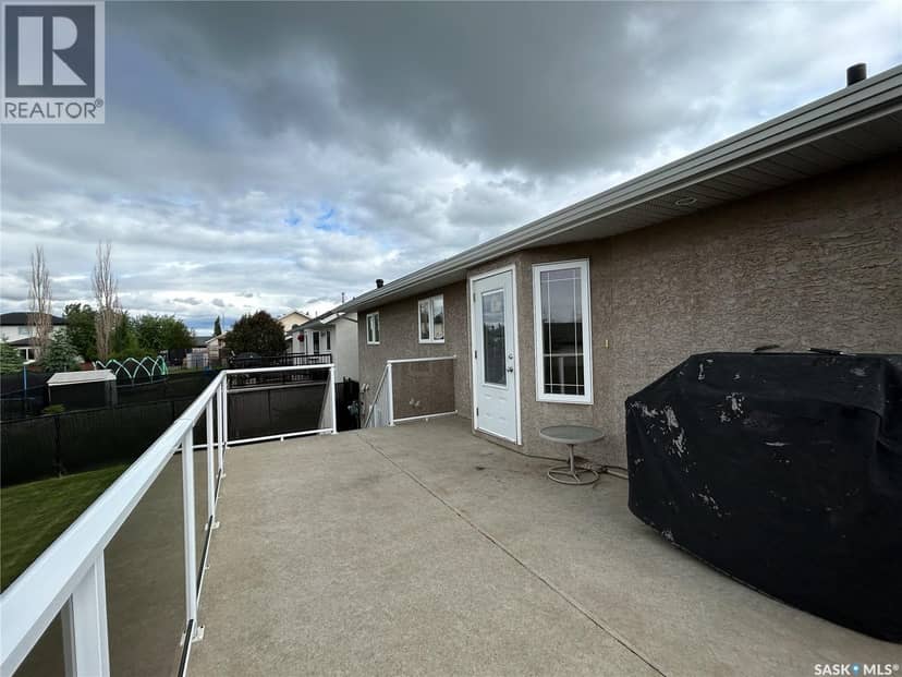 71 Longpre CRESCENT — photo 27 of 31