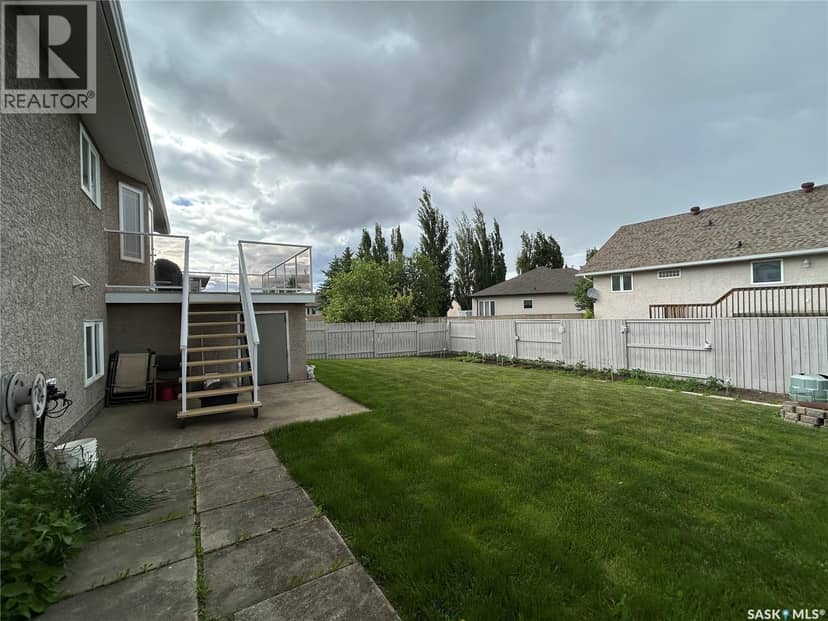 71 Longpre CRESCENT — photo 28 of 31