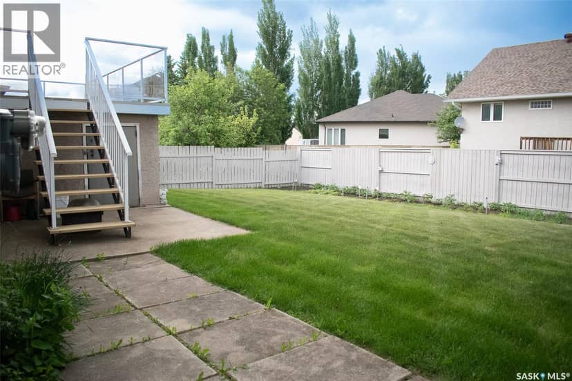 71 Longpre CRESCENT — photo 29 of 31