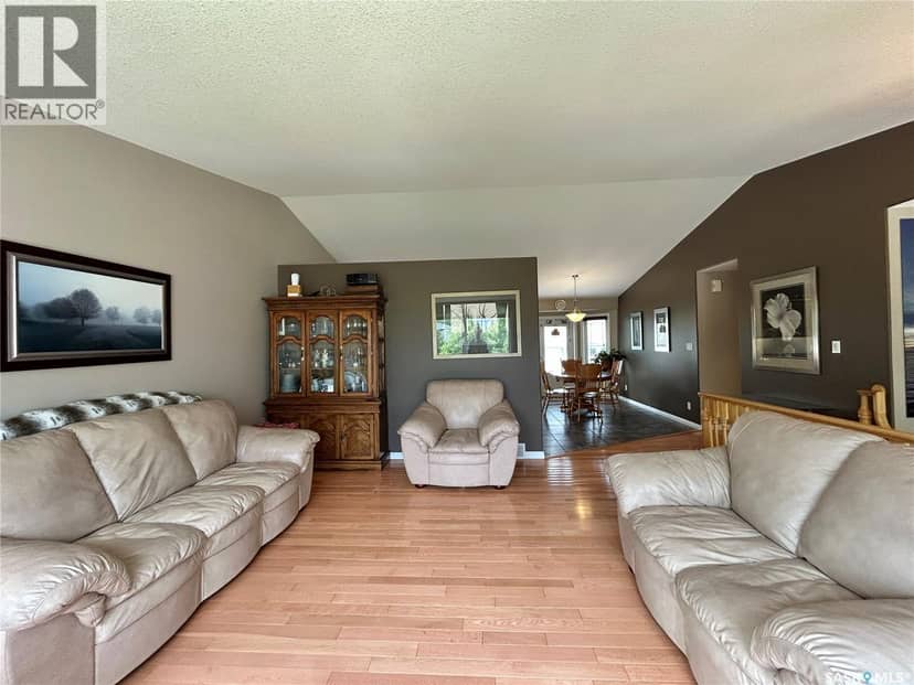 71 Longpre CRESCENT, Prince Albert, photo 4