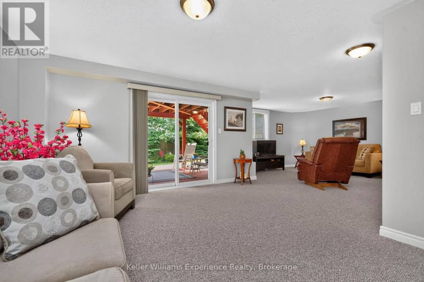 5 Sheppard Drive — photo 23 of 40