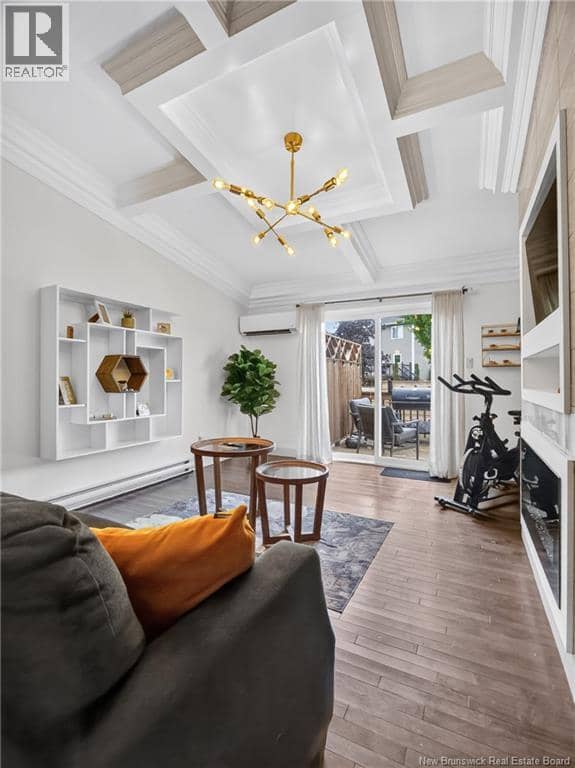 76 Golden Street — photo 21 of 39