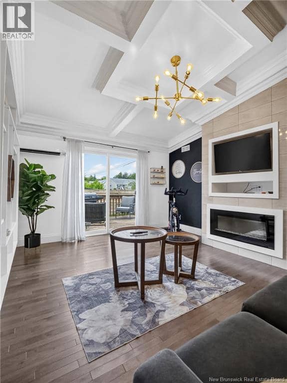 76 Golden Street — photo 17 of 39