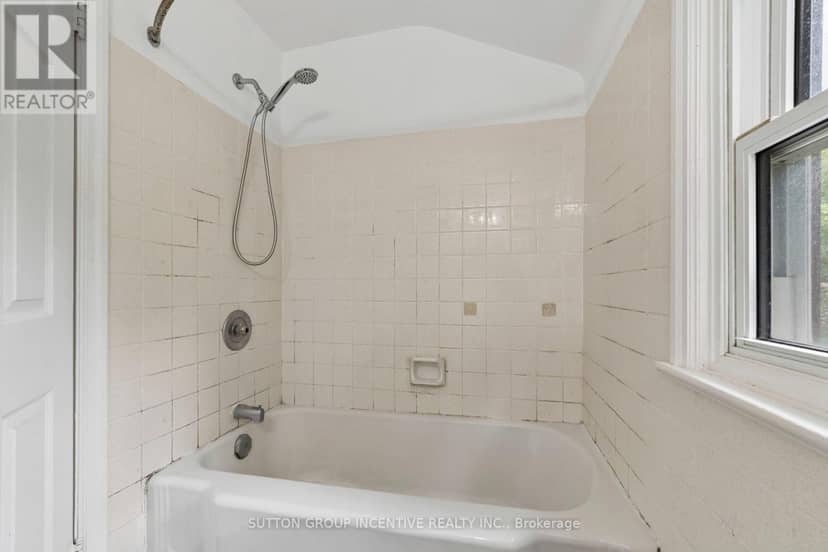 581 Arndon Avenue — photo 32 of 40