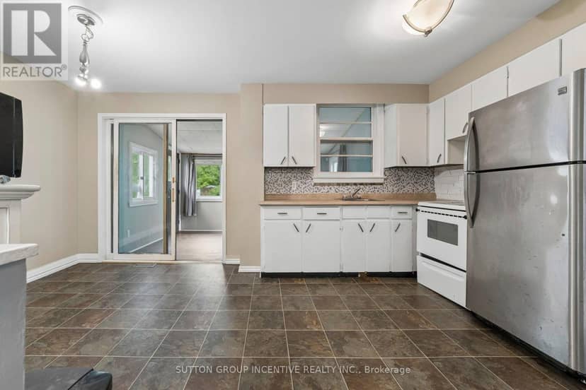 581 Arndon Avenue — photo 18 of 40