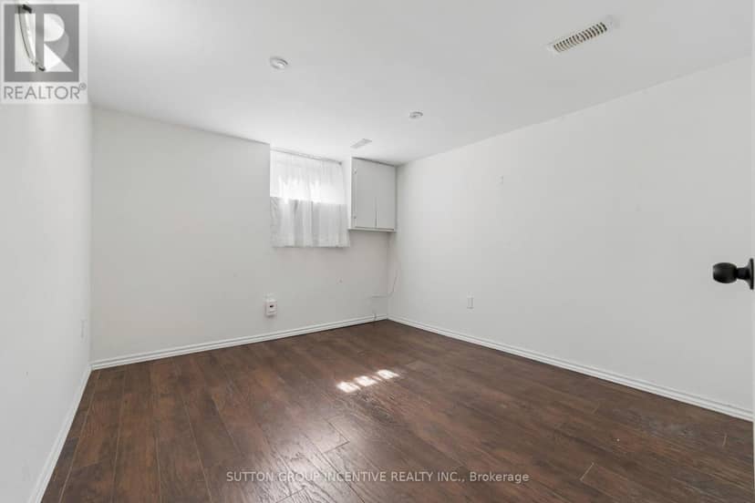 581 Arndon Avenue — photo 39 of 40