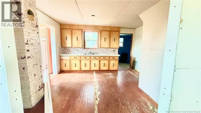 1723 de la Mer Boulevard — photo 14 of 19
