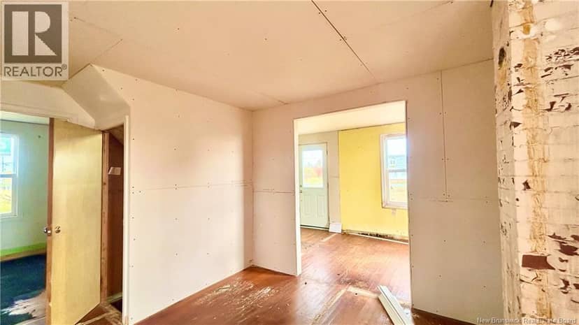1723 de la Mer Boulevard — photo 17 of 19