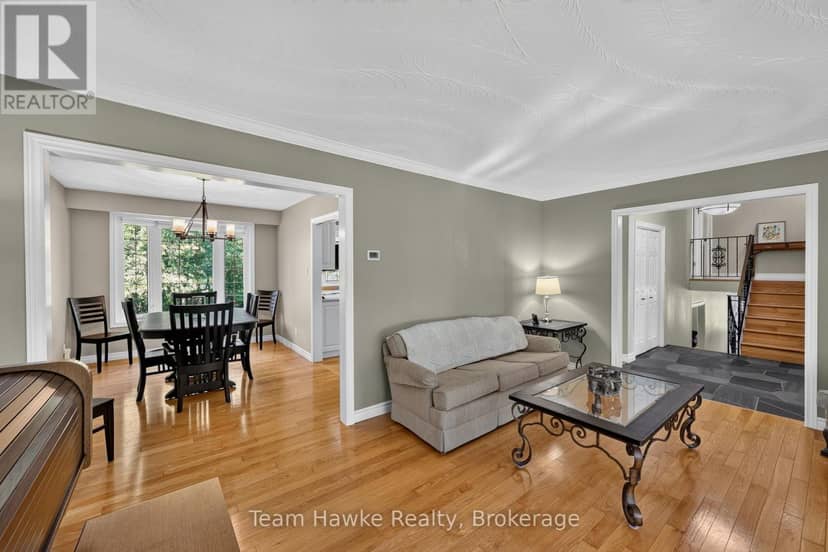 321 Glenbrook Drive — photo 11 of 40