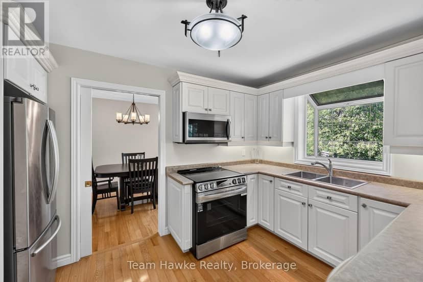 321 Glenbrook Drive — photo 14 of 40