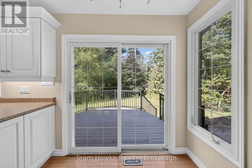 321 Glenbrook Drive — photo 16 of 40