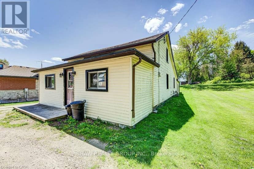 21 Main Street W, Mapleton, photo 2