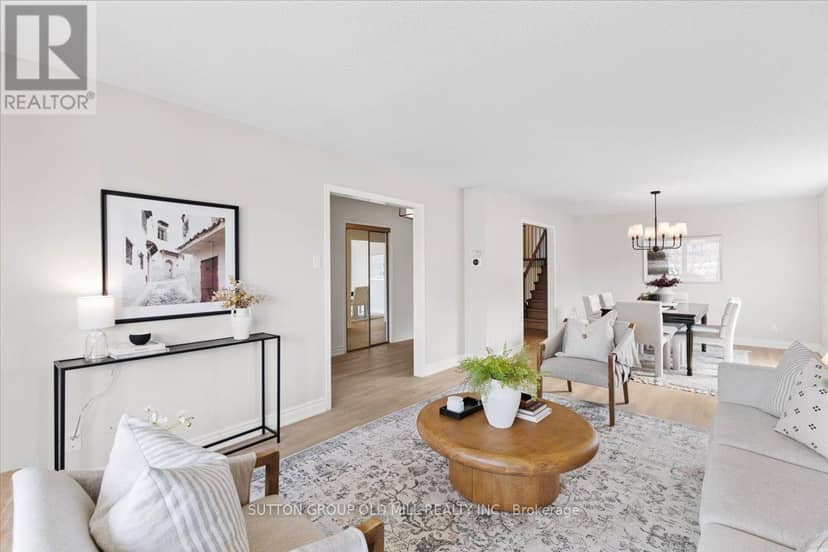 37 Brandy Crescent — photo 1 of 14