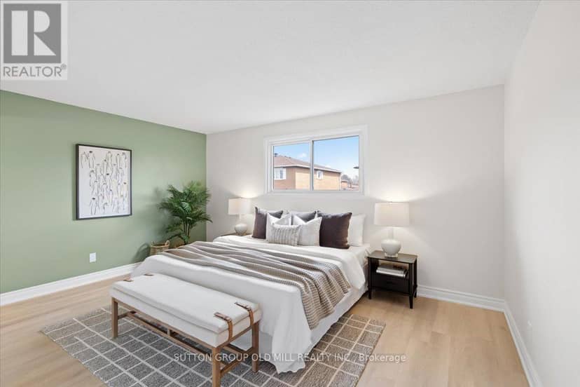 37 Brandy Crescent — photo 4 of 14
