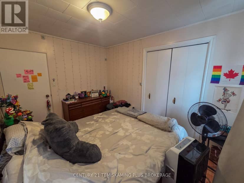 37 Jaffray Street — photo 27 of 30