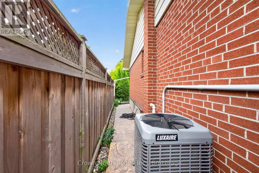 109 Portico Drive — photo 21 of 33