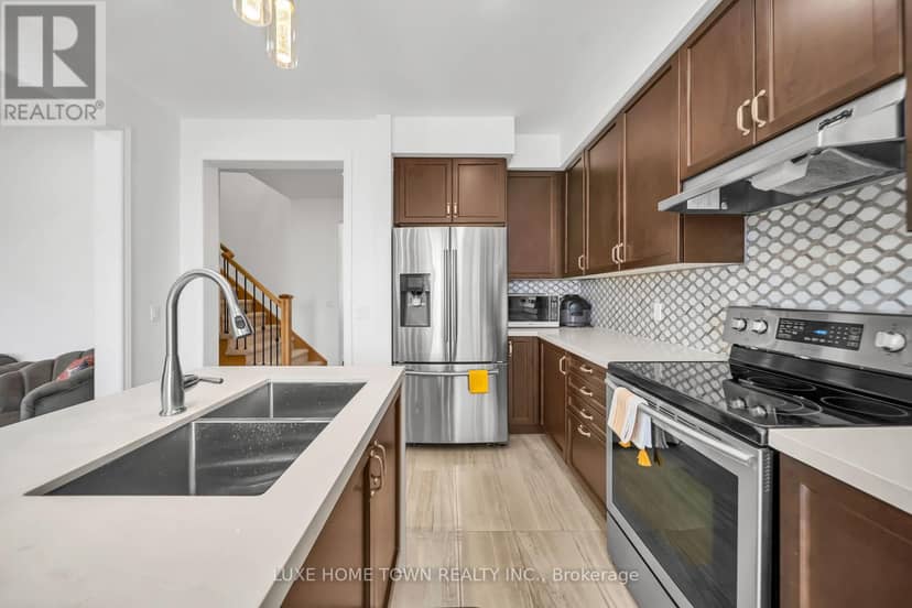19 Findlay Way — photo 17 of 40