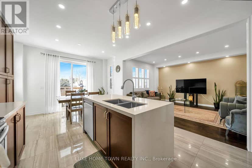 19 Findlay Way — photo 18 of 40