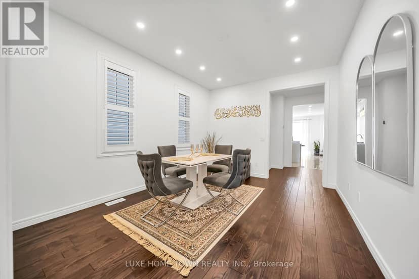 19 Findlay Way — photo 9 of 40