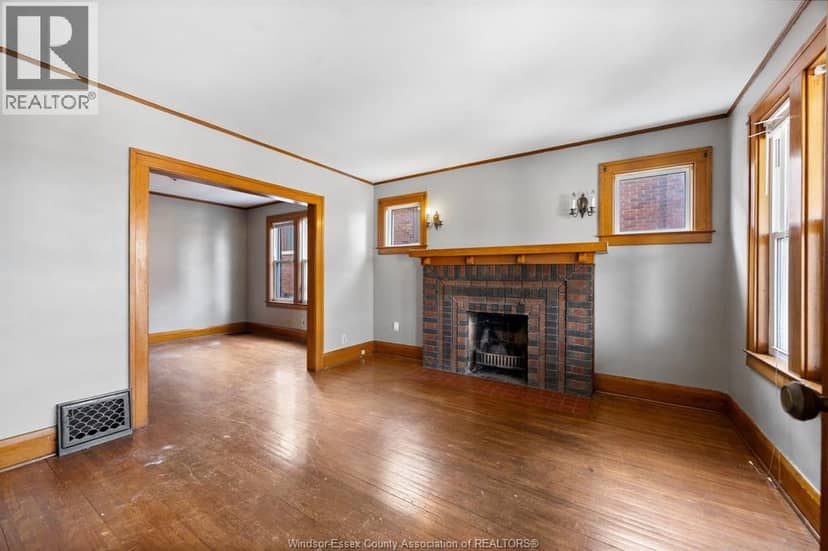 636 Partington Avenue — photo 3 of 19