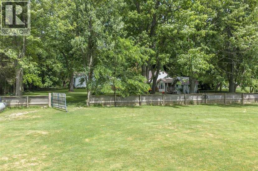 465 Sydenham Street — photo 18 of 30