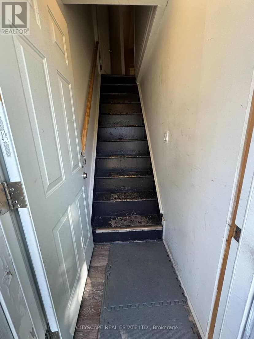 102 Gray Street — photo 15 of 29