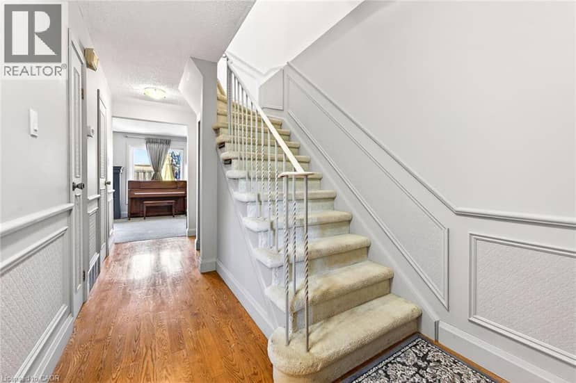 2252 UPPER MIDDLE Road Unit# 1 — photo 6 of 40