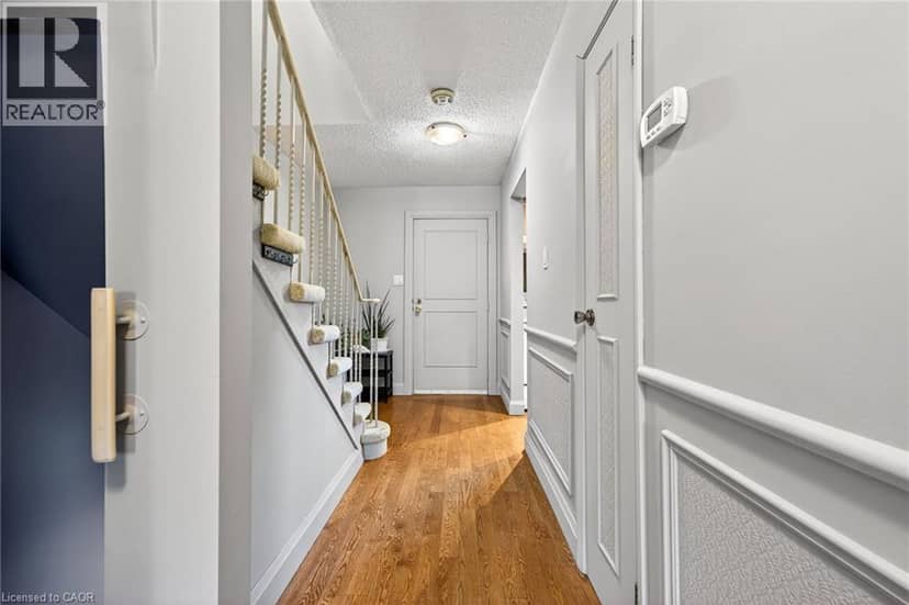 2252 UPPER MIDDLE Road Unit# 1 — photo 7 of 40