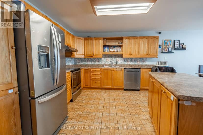 170 Heritage Place — photo 13 of 35
