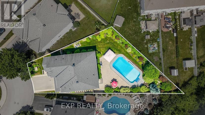 580 Pinawa Circle — photo 3 of 40