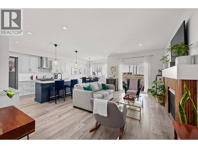 3321 Hawks Crescent, Westbank, photo 3