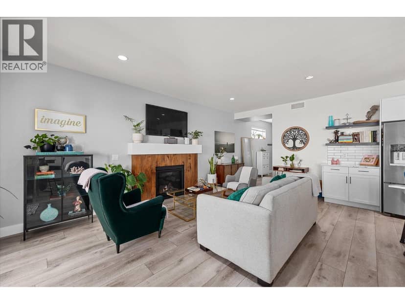 3321 Hawks Crescent, Westbank, photo 6