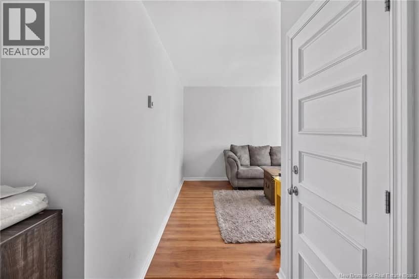 237 Humphrey Street — photo 19 of 40
