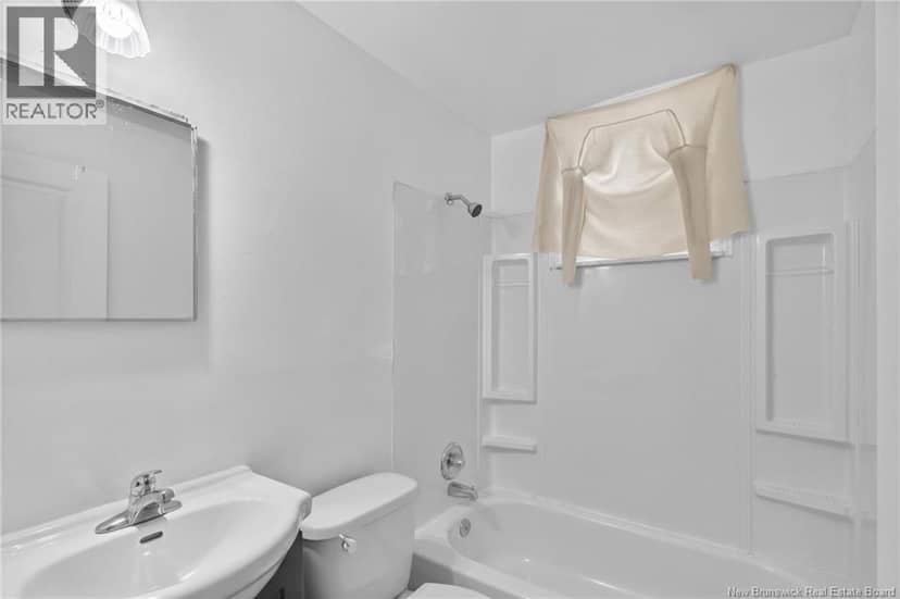 237 Humphrey Street — photo 38 of 40