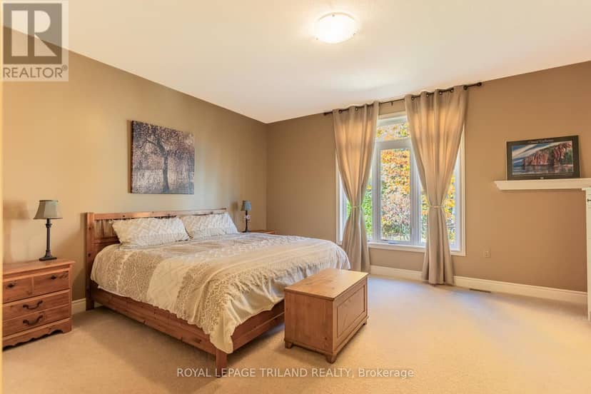 19 Erin Place — photo 32 of 40