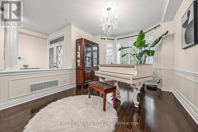51 Gillings Street — photo 5 of 38