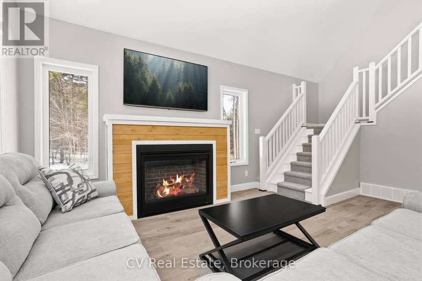 1158 Chetwynd Road — photo 12 of 40