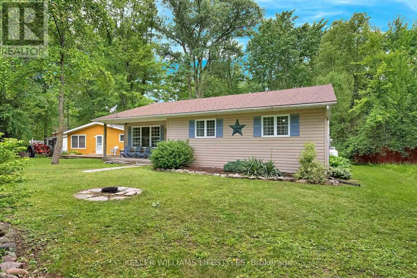 6238 London Road, Lambton Shores, photo 4
