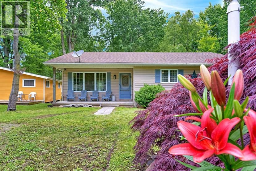 6238 London ROAD, Lambton Shores, photo 3